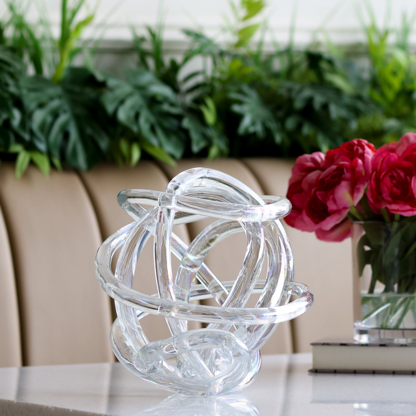 Clear glass knot