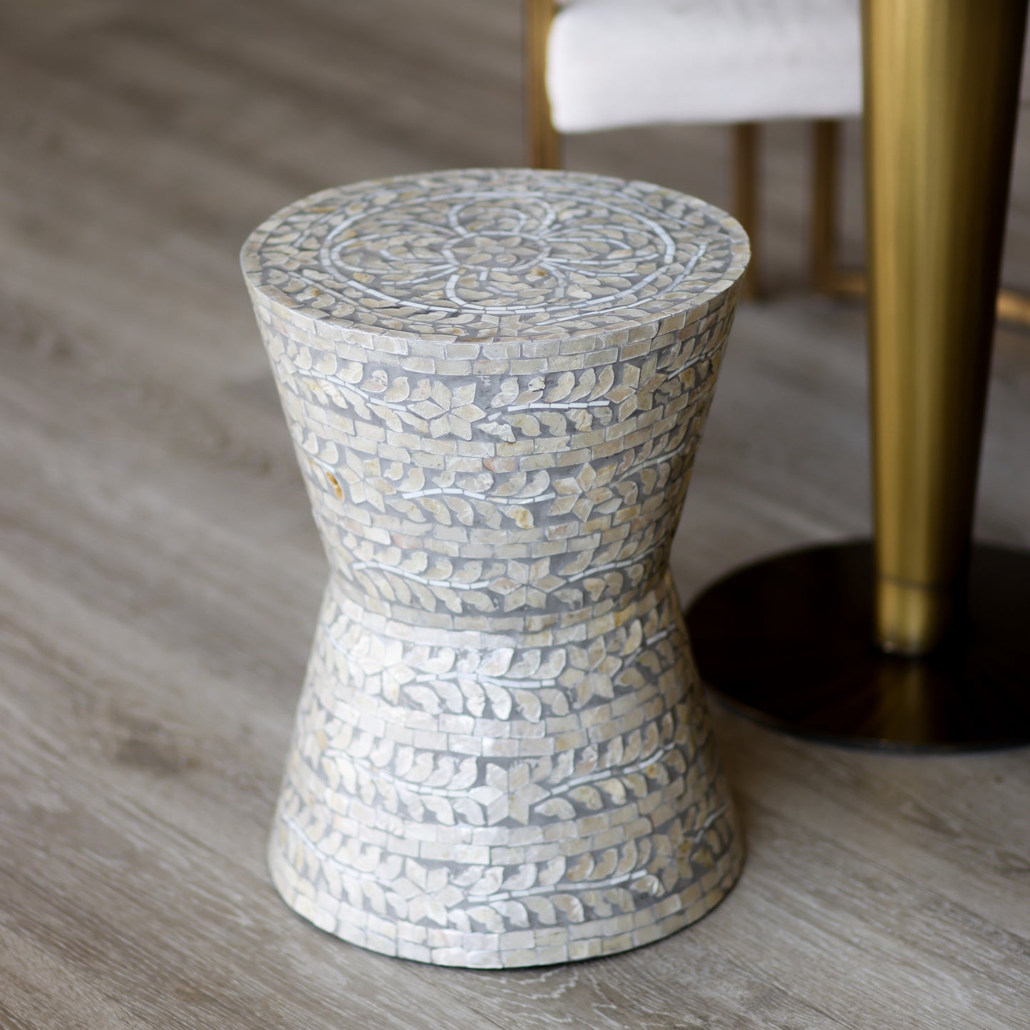 Birch capiz stool