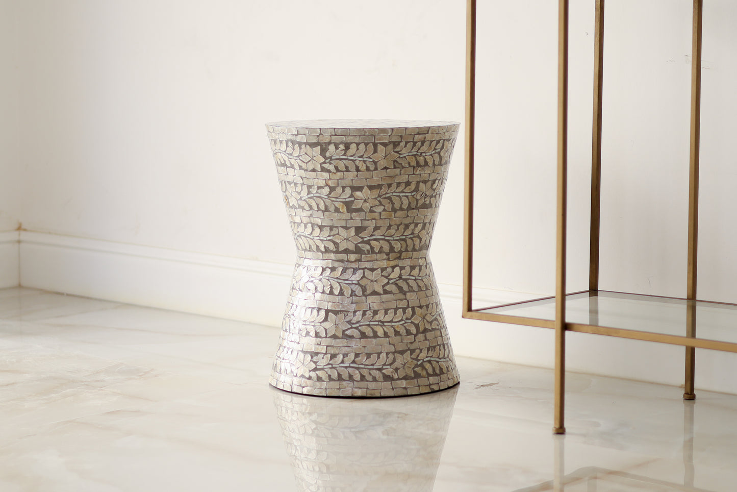 Birch capiz stool