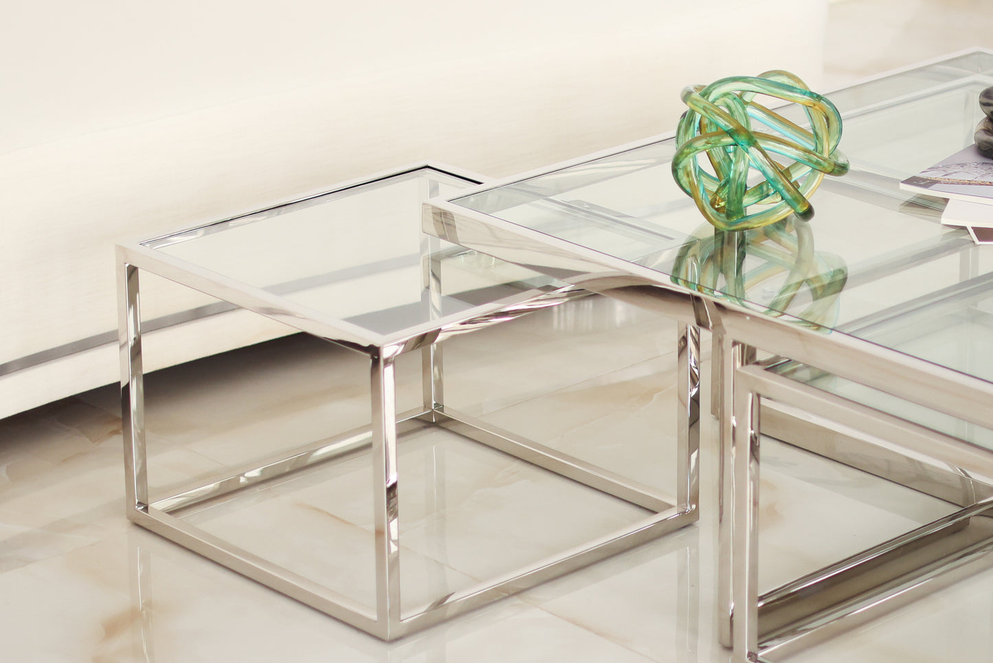 Set of 5 Glass coffee tables