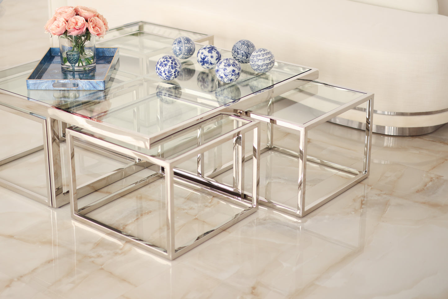 Set of 5 Glass coffee tables