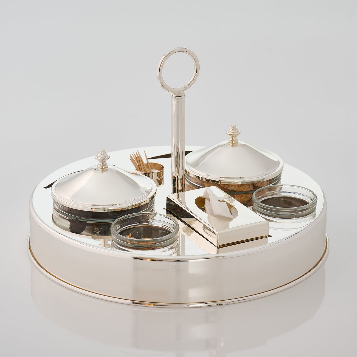 Round date tray stand