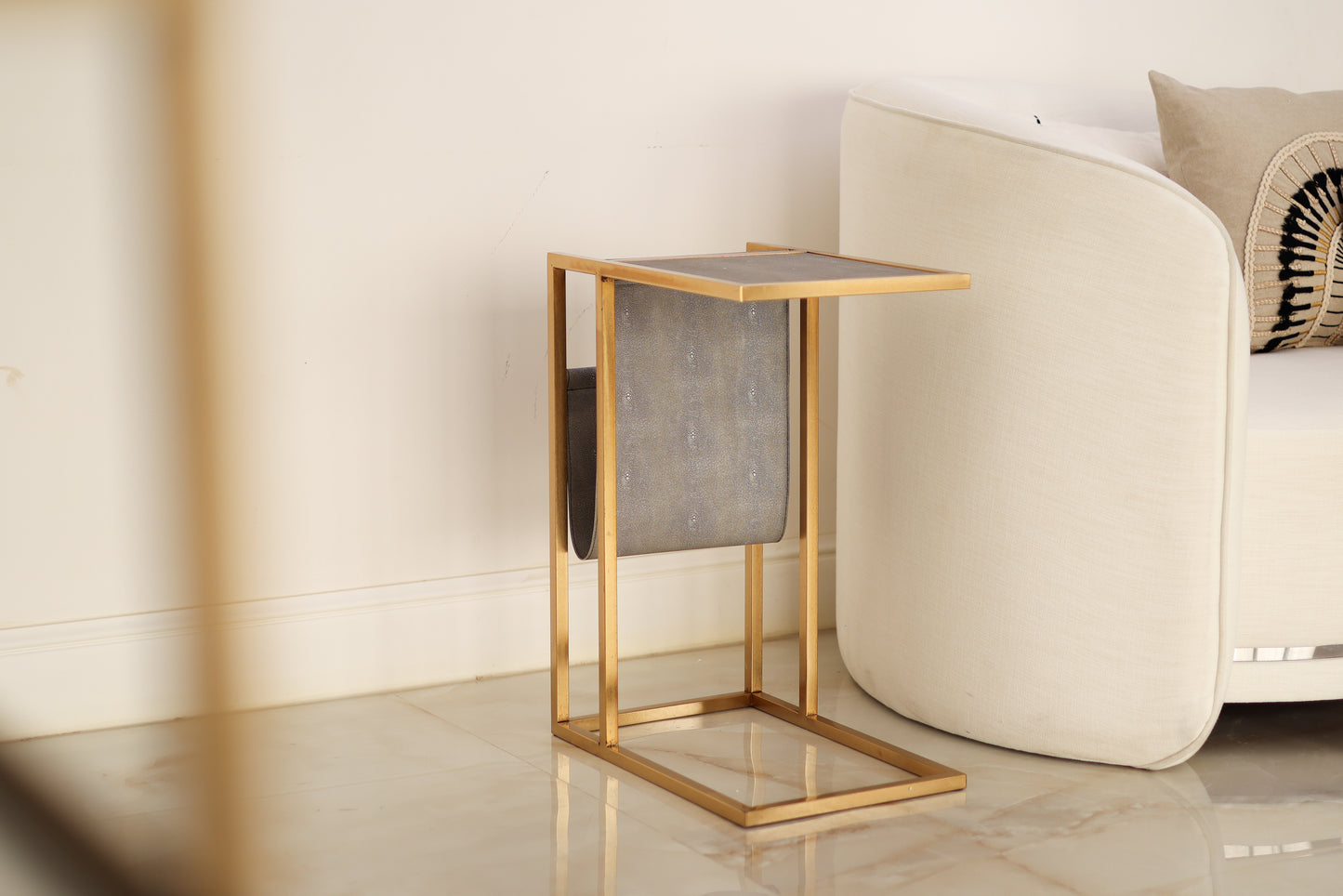 Faux shagreen side table with magazine rack
