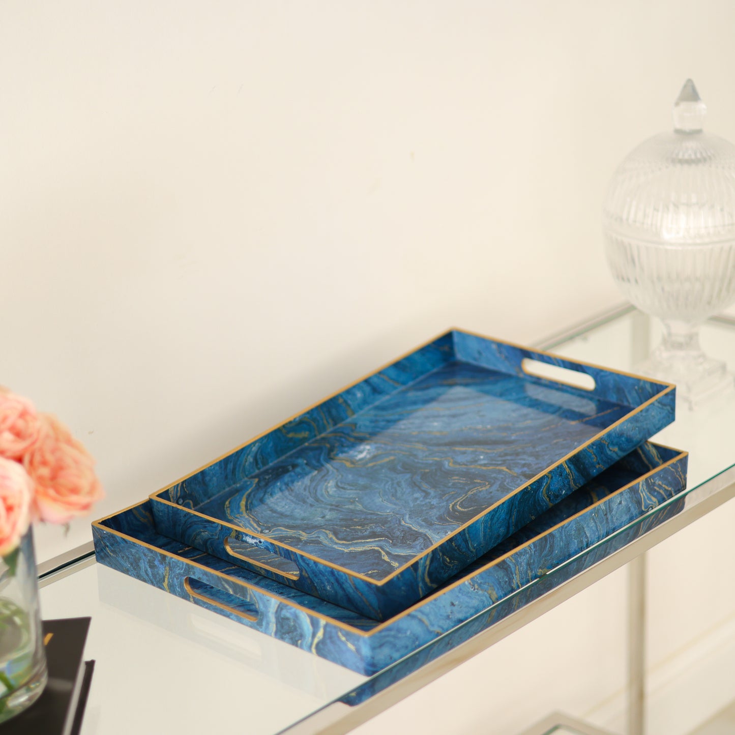 Set of 2 Blue marble effect trays