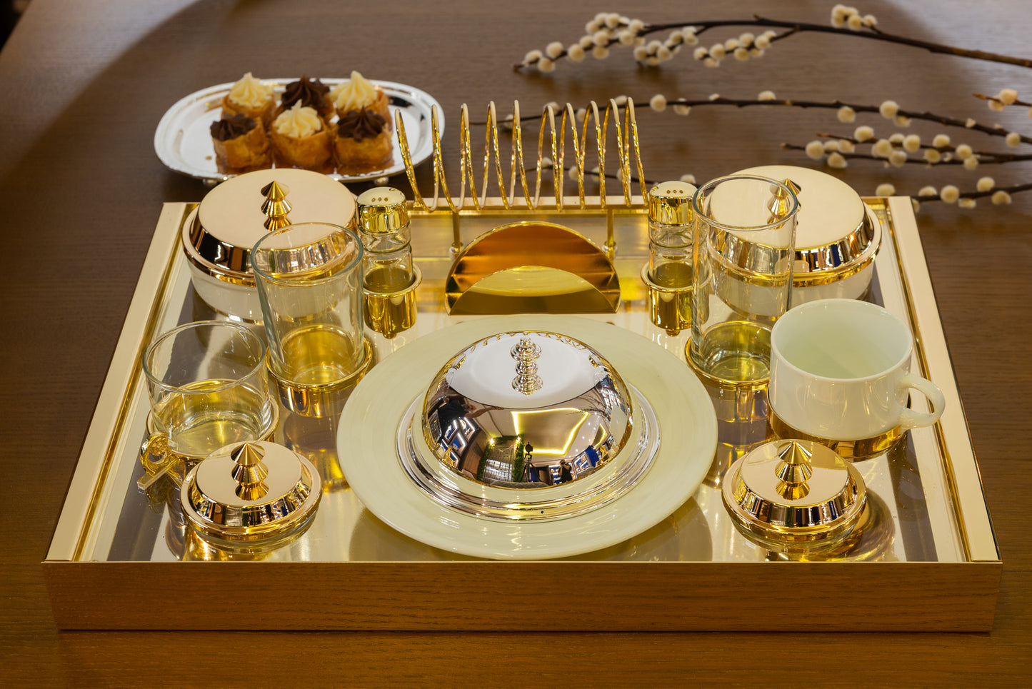 Breakfast stand for 1 person