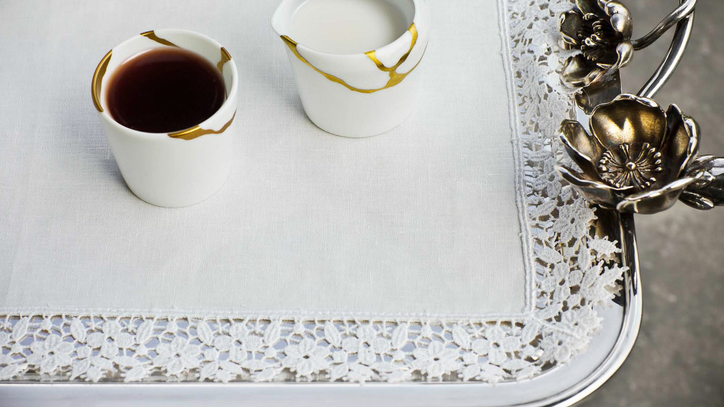 Tray mat Linen with Lace
